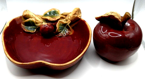 Vintage apple dish - an,